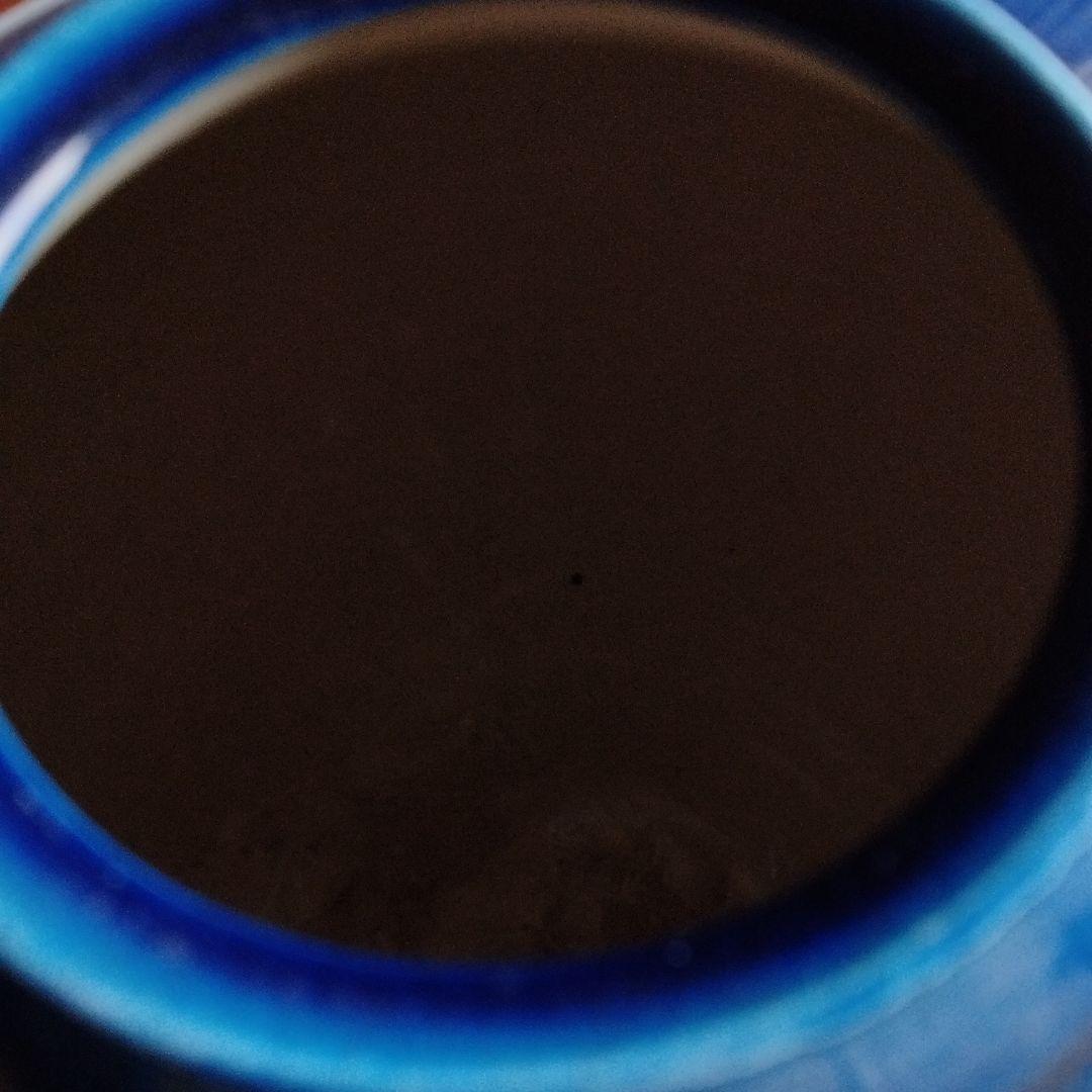 百合の花柄花瓶