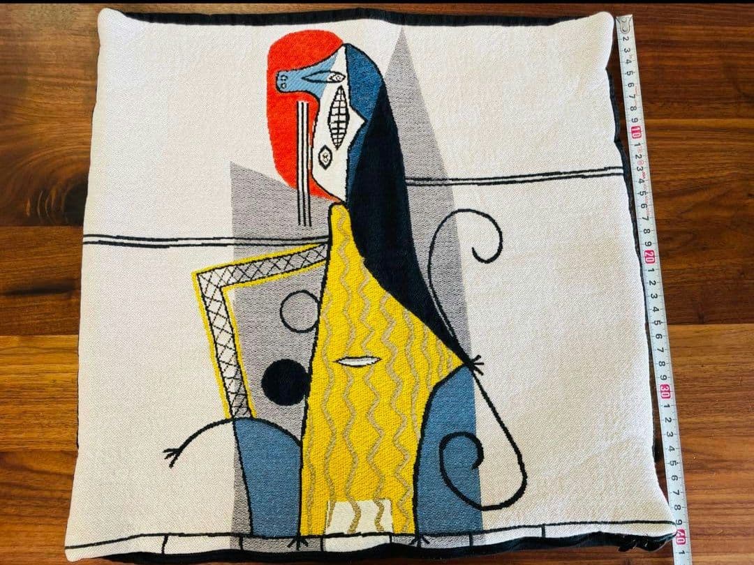 クッションカバー PICASSO WOMAN IN A CHAIR CUSHION COVER