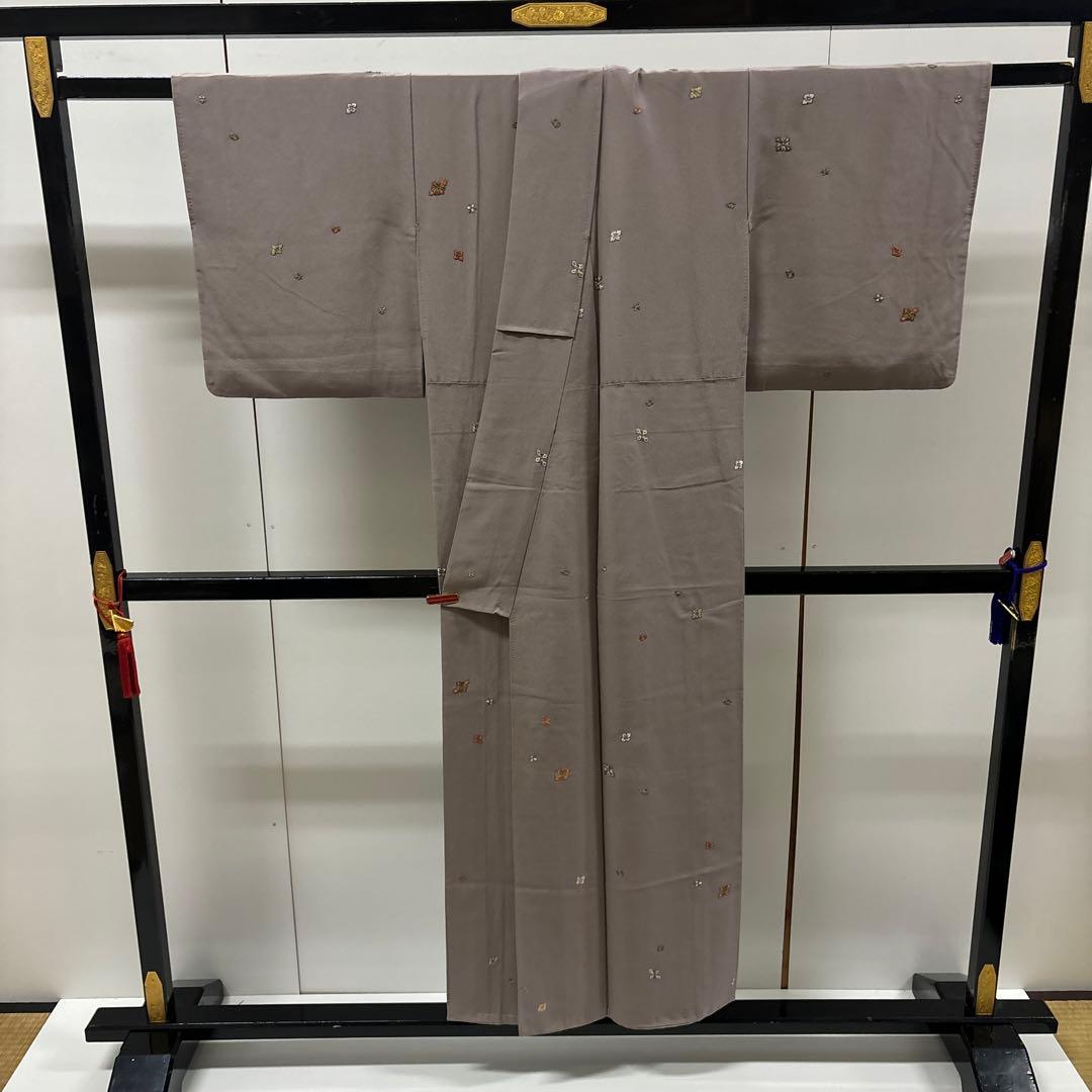 椛 様　AK-3949 総刺繍 飛び柄 スモールサイズ 小紋 正絹