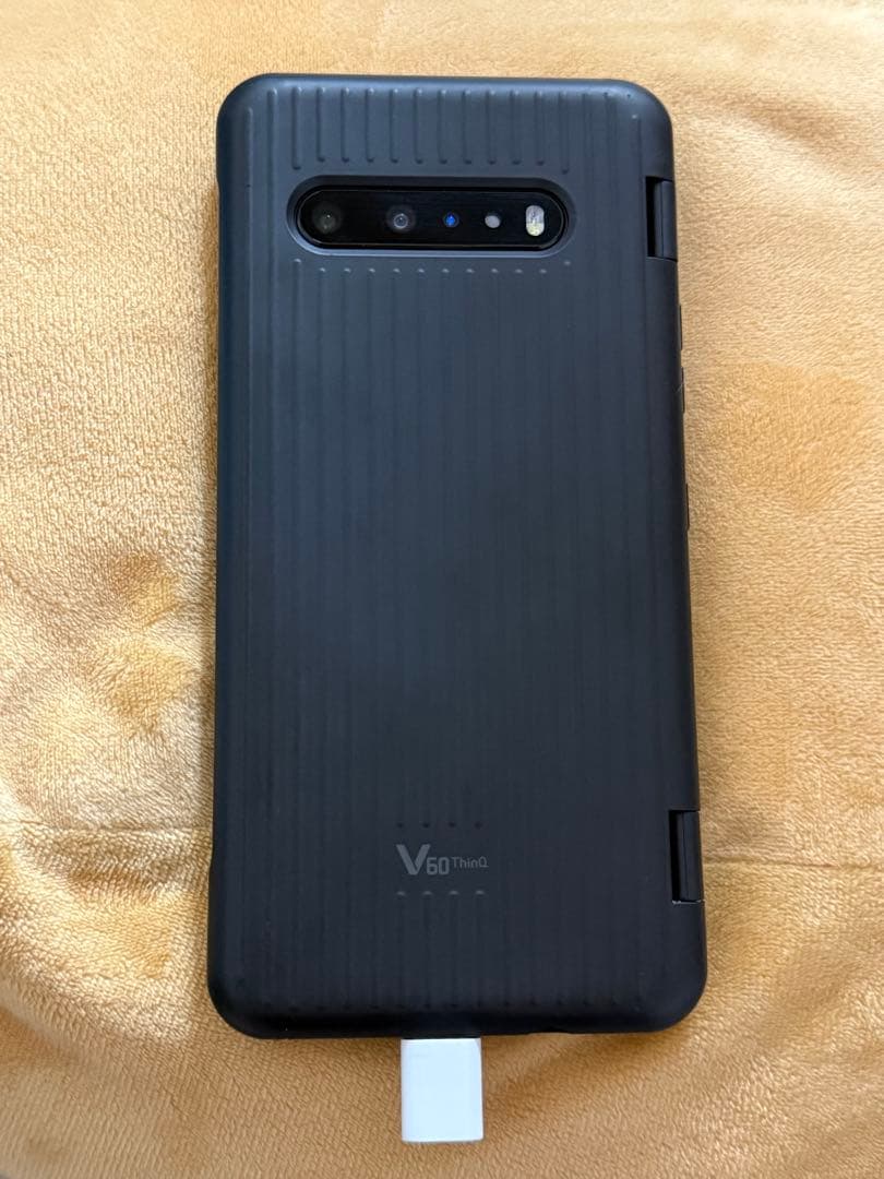 携帯電話本体 LG smartphone