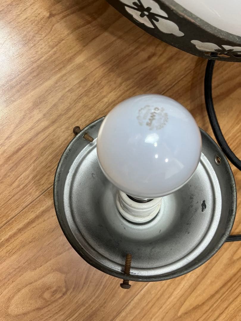 白乳ガラス　シェード