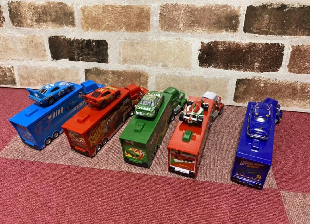 【新品】カーズマック トラックトレーラー　5セット　ミニカー収納トレーラー
