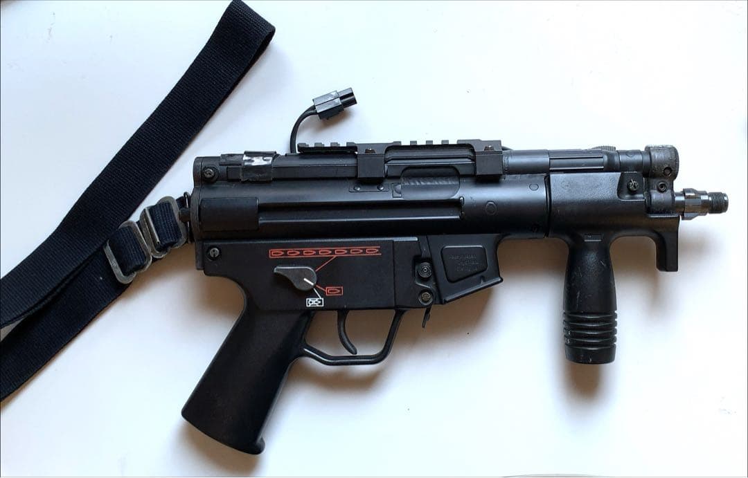 【説明必読】東京マルイ MP5K ダットサイト サイレンサーほか（動作未確認）