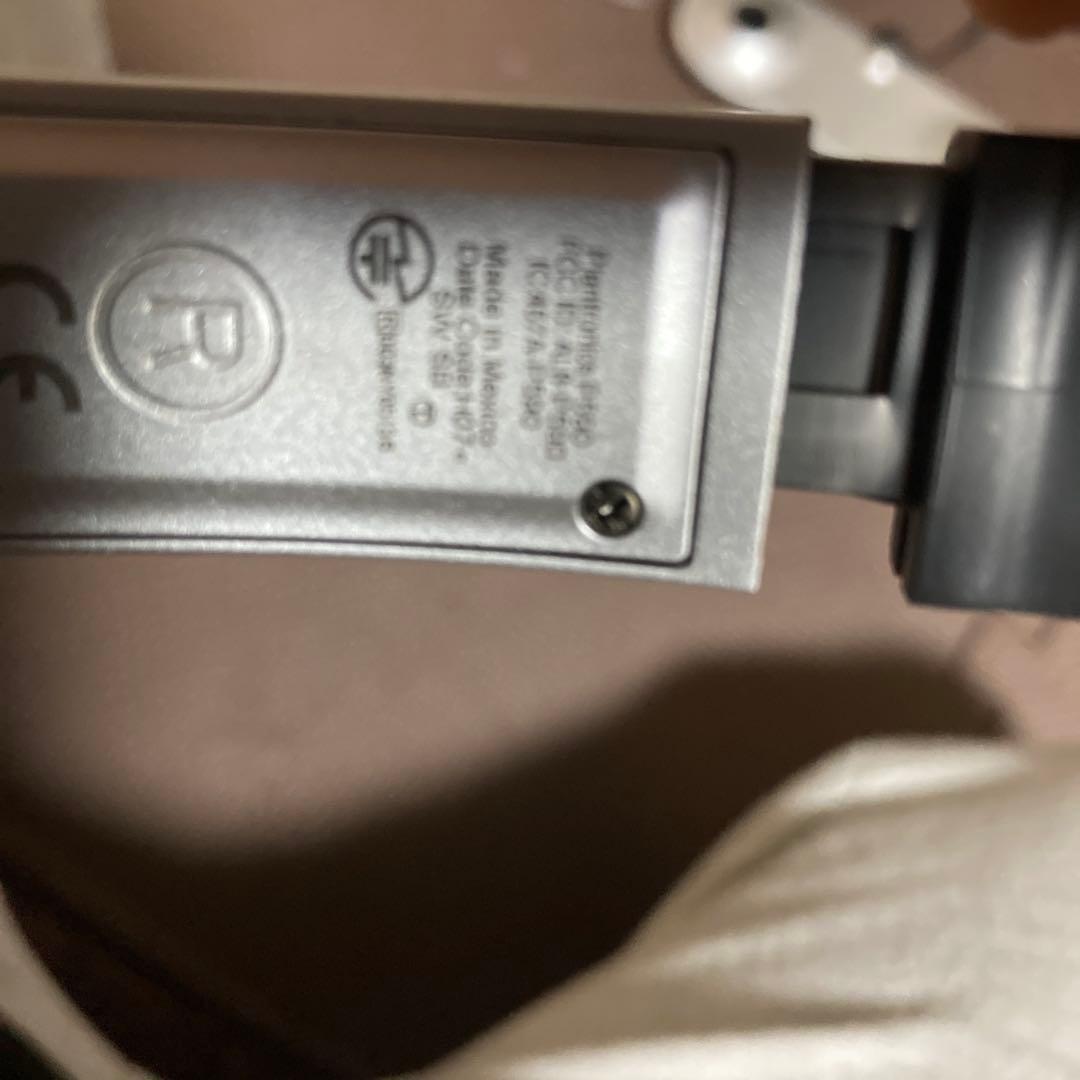 プラントロニクス折りたたみブルーツゥースヘッドホン パルサー