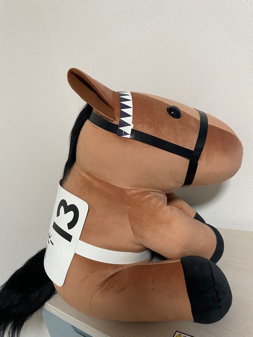 ドウデュース　アイドルホース　でかもっち　ぬいぐるみ