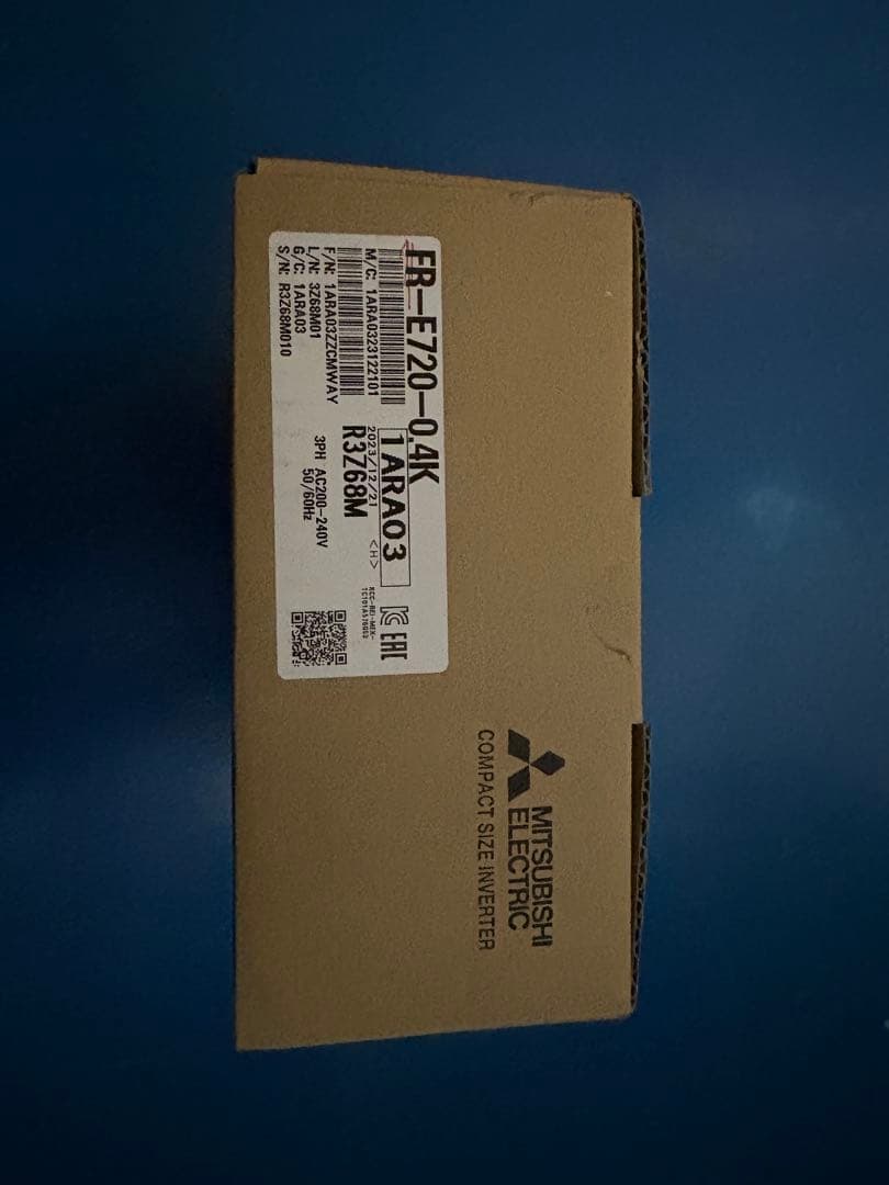 三菱電機FR-E720-0.4K中古インバータINV