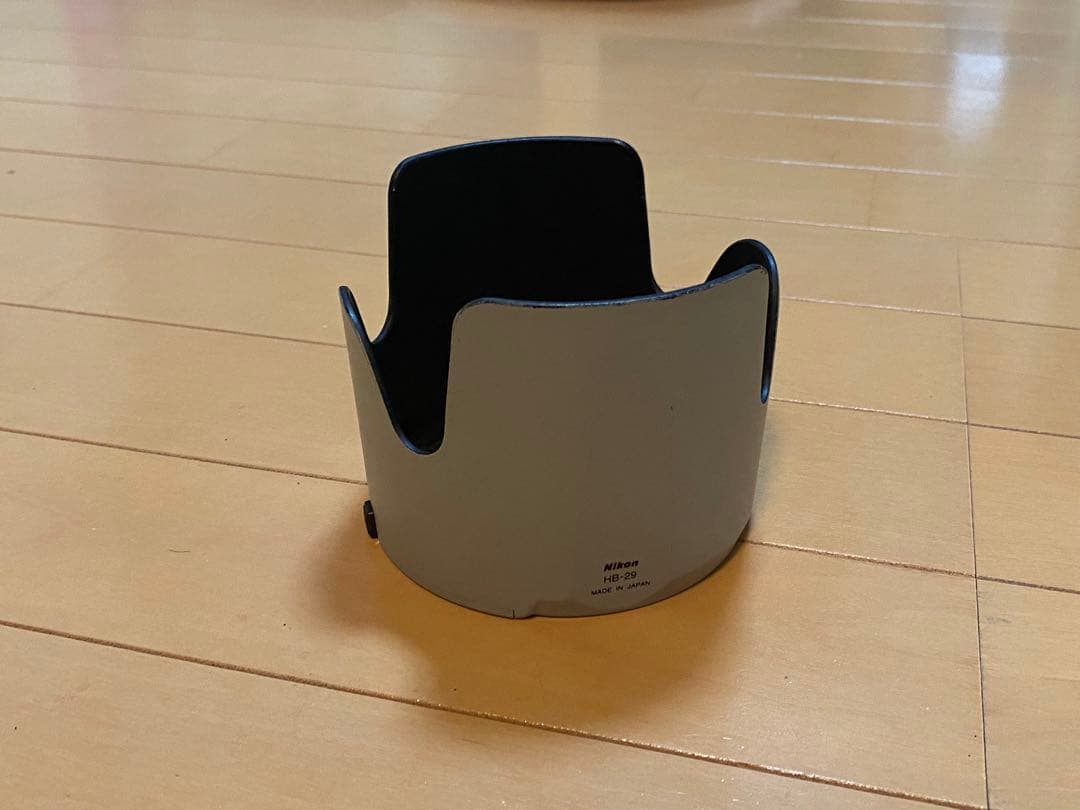 ニコンAF-S VR ED 70-200mm F2.8G（IF） ライトグレー