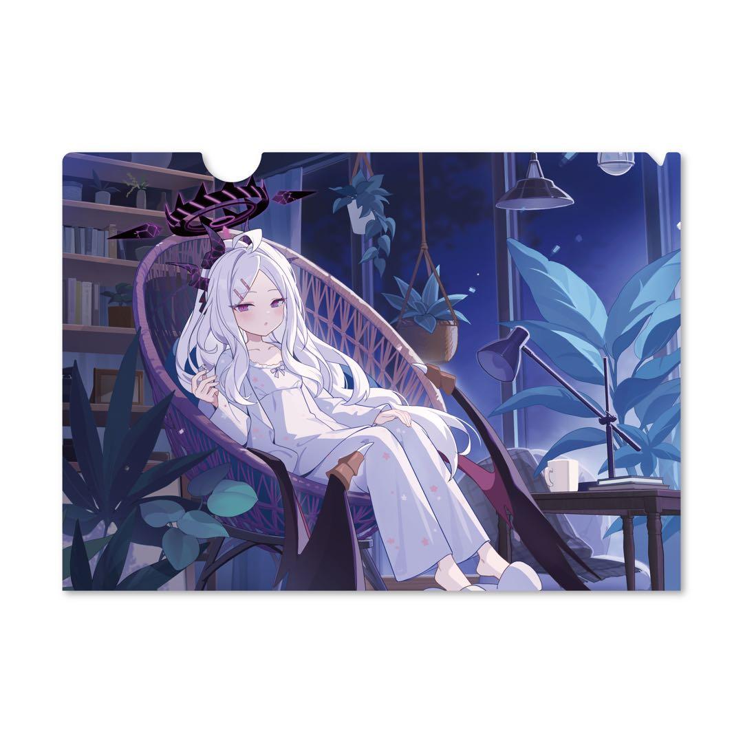 【在庫限り】ブルーアーカイブ ヒナ イヤホン クリアファイル付き