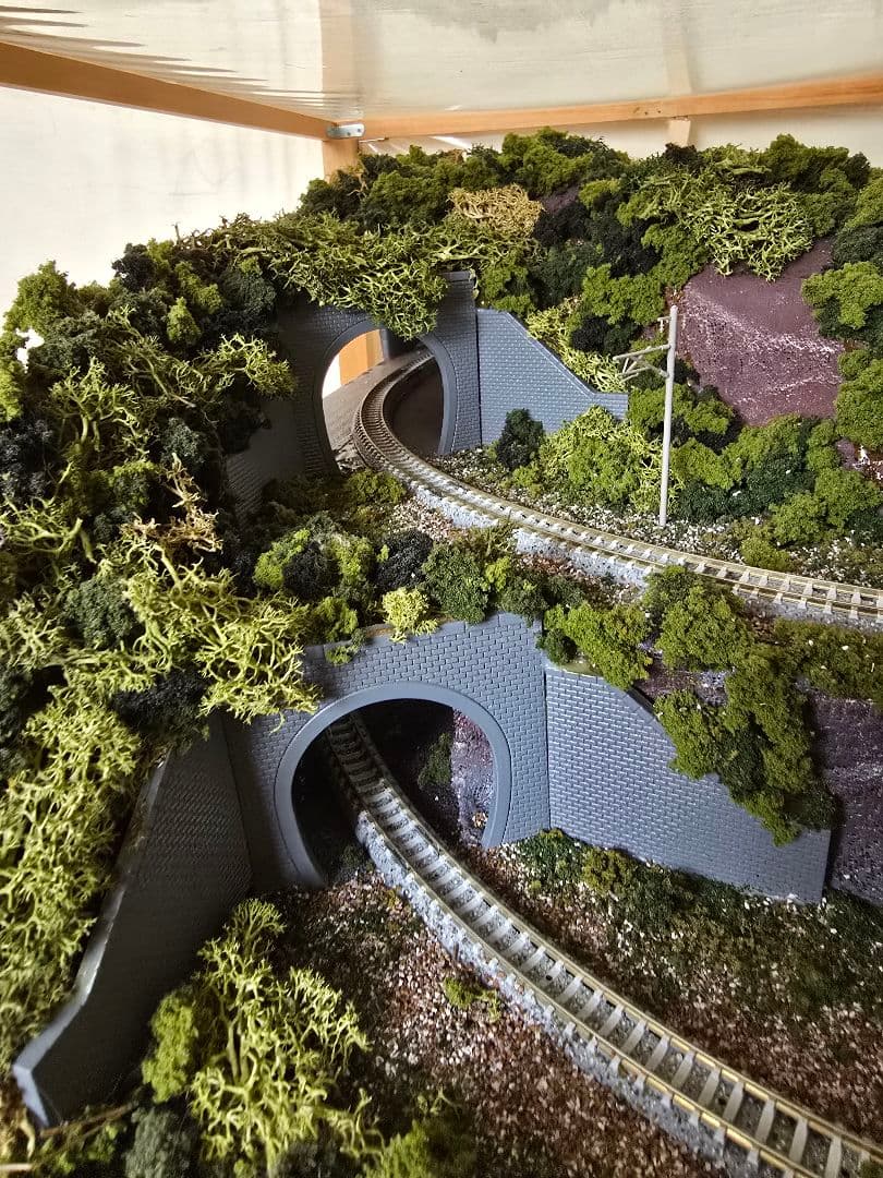 鉄道模型ジオラマレイアウト Ｎゲージ用　単線[１５０ｃｍ×６５ｃｍ]