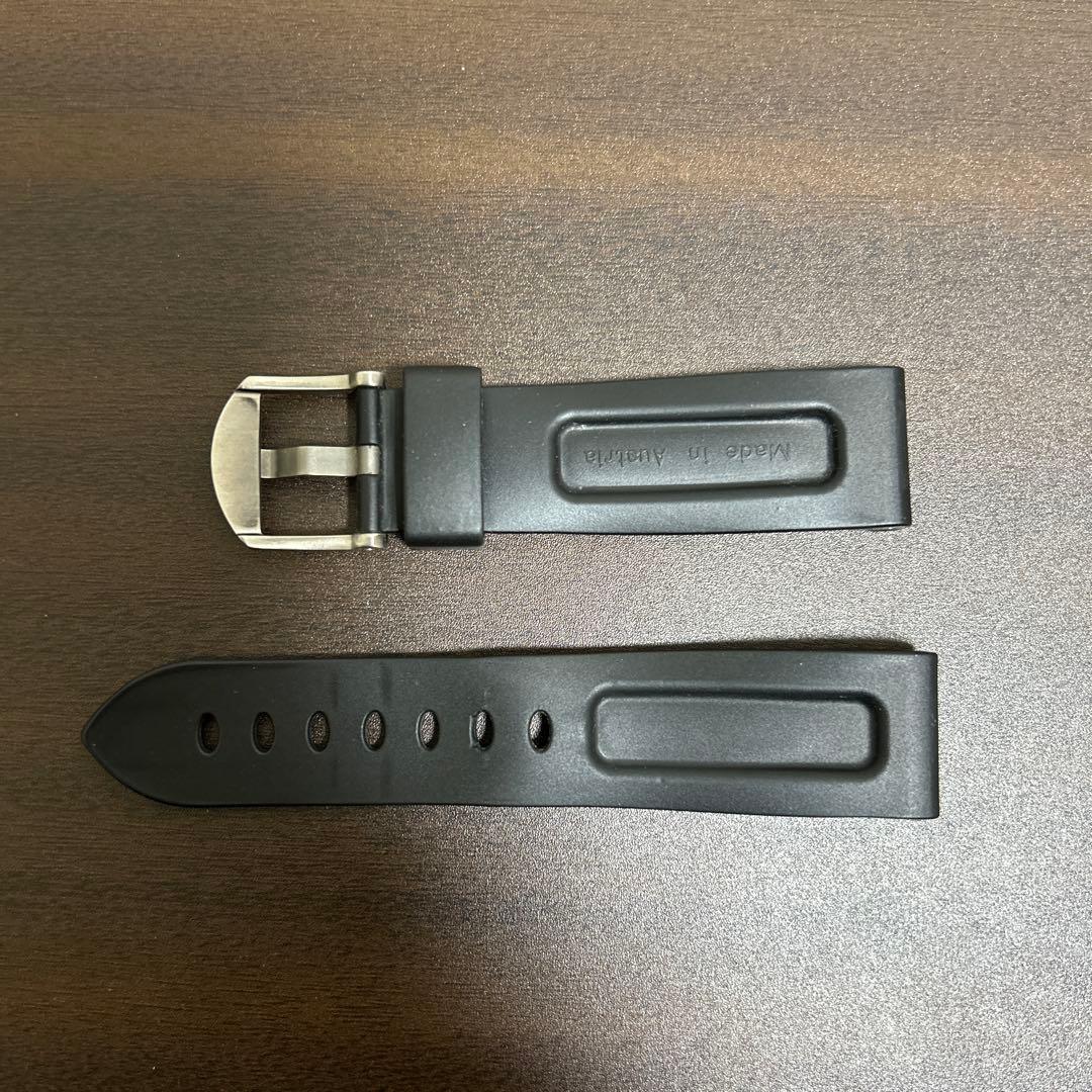 パネライ　純正ベルト　ラバー、バックル　ブラックカラー 40ミリ用