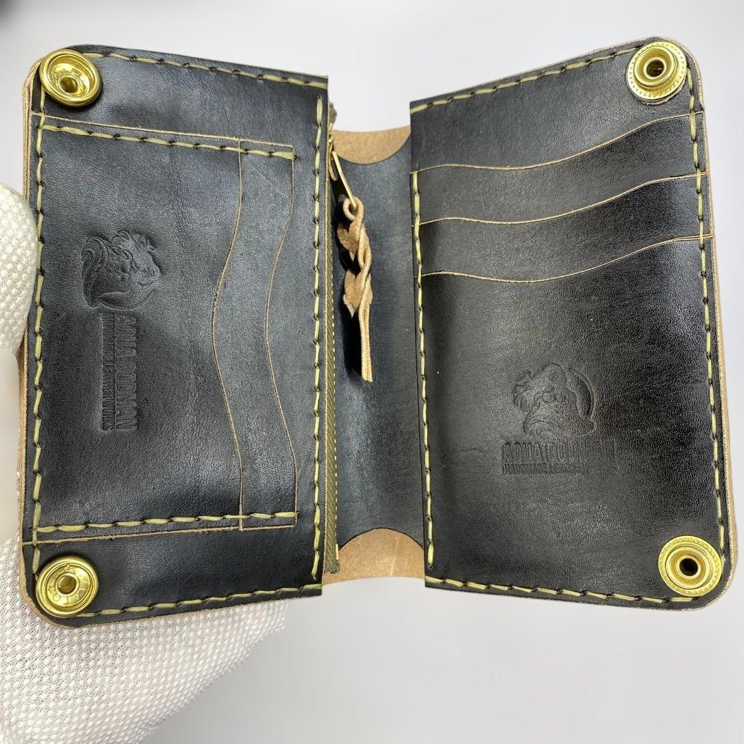 折らずお札収納 丘染めブラックの無骨トラッカーウォレット