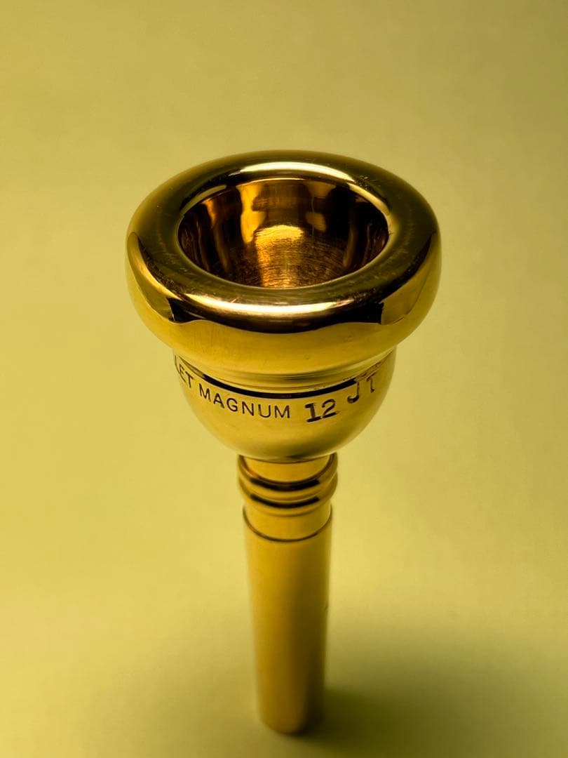ジェローム・カレ　トロンボーンマウスピース　１２ＪＴマグナム　細管用　金メッキ