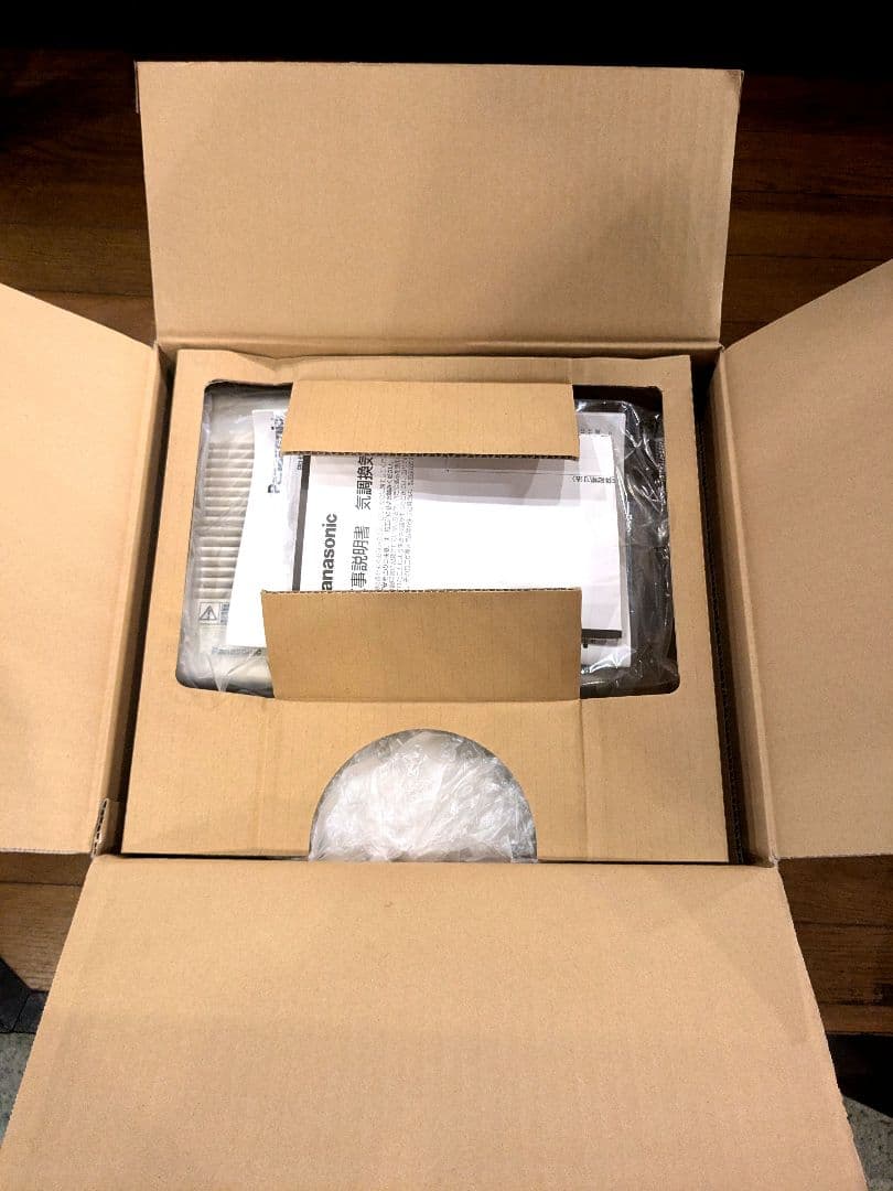 未使用Panasonic FY-12ZH1-W 気調・熱交換形換気扇スイッチ紐付