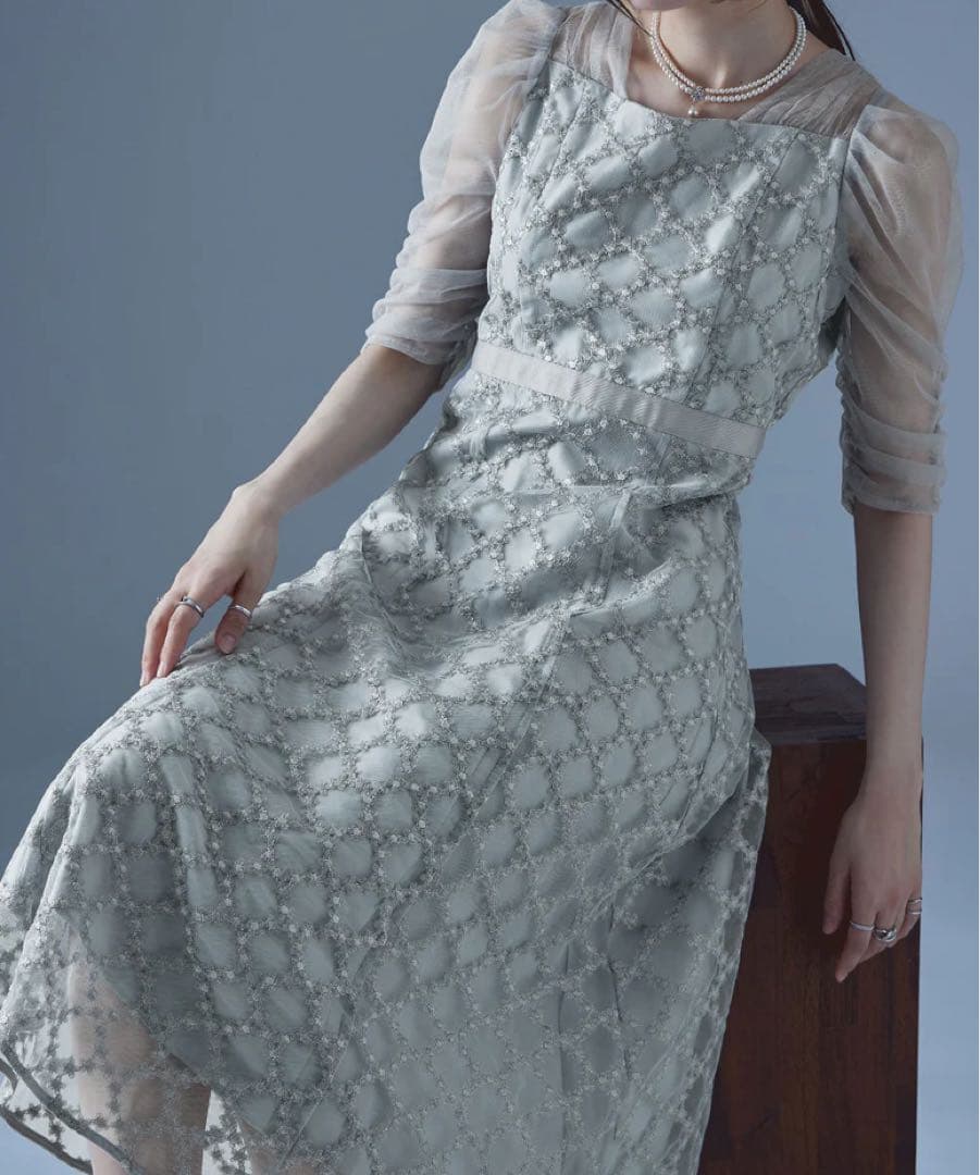 Floral diagonal check flare dress グレー