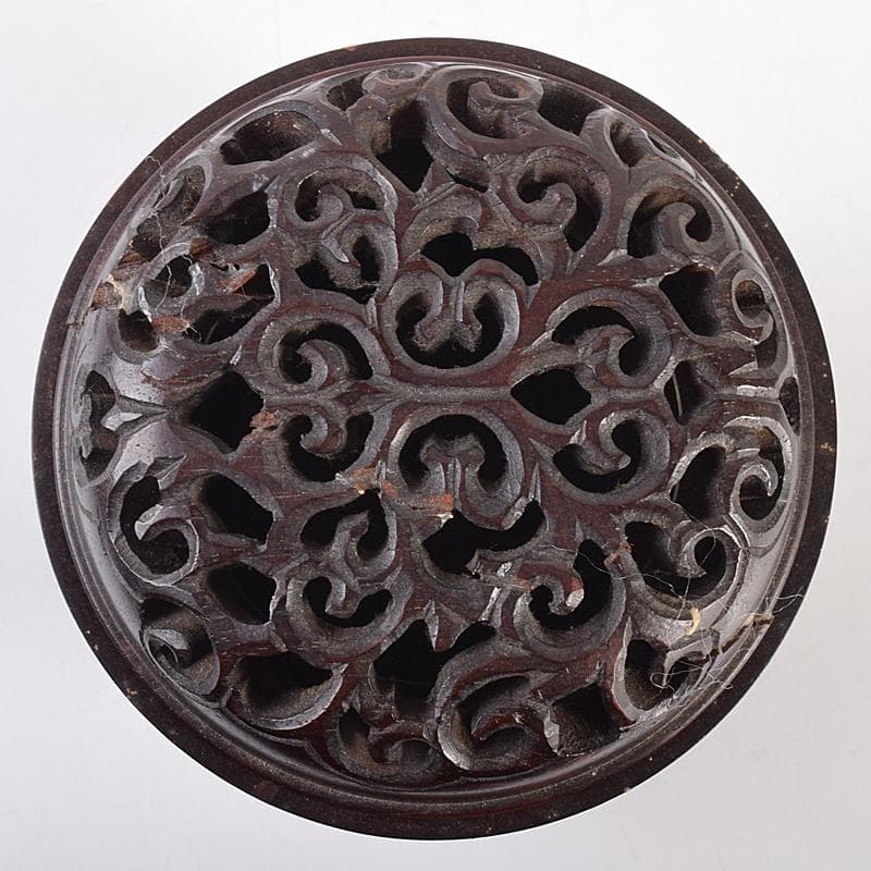 茶道具　荒木省山造　紫檀製　梅蒔絵　総彫蓋香炉　共箱　M　R7844