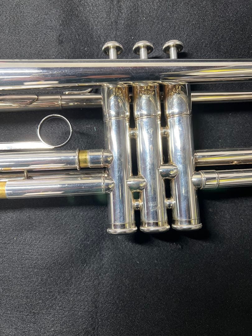 YAMAHA ヤマハ トランペット 本体 YTR1335 シルバー ソフトケース