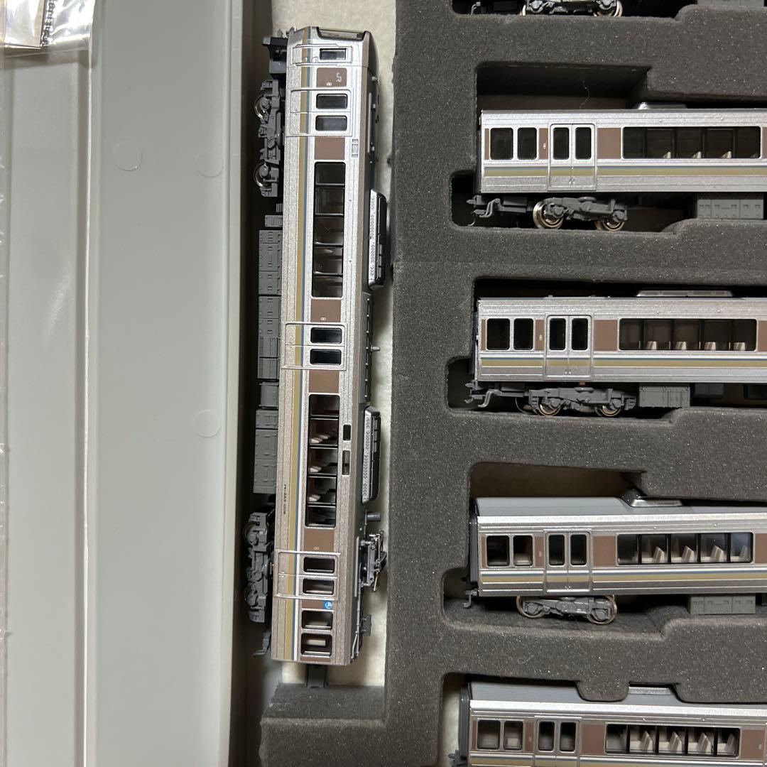 KATO Nゲージ 223系1000番台直流近郊形電車基本4両➕増結4両