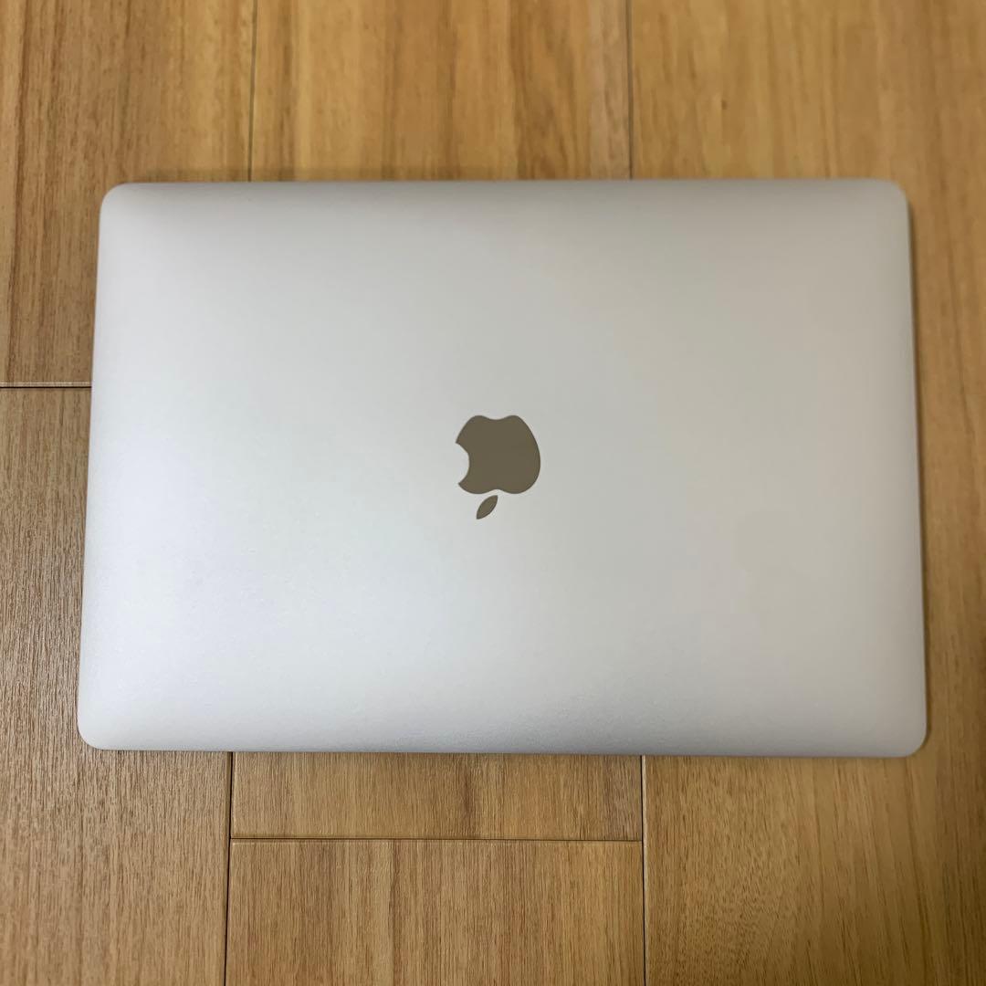 Macbook Air 2019 Intel Core i5 13インチ