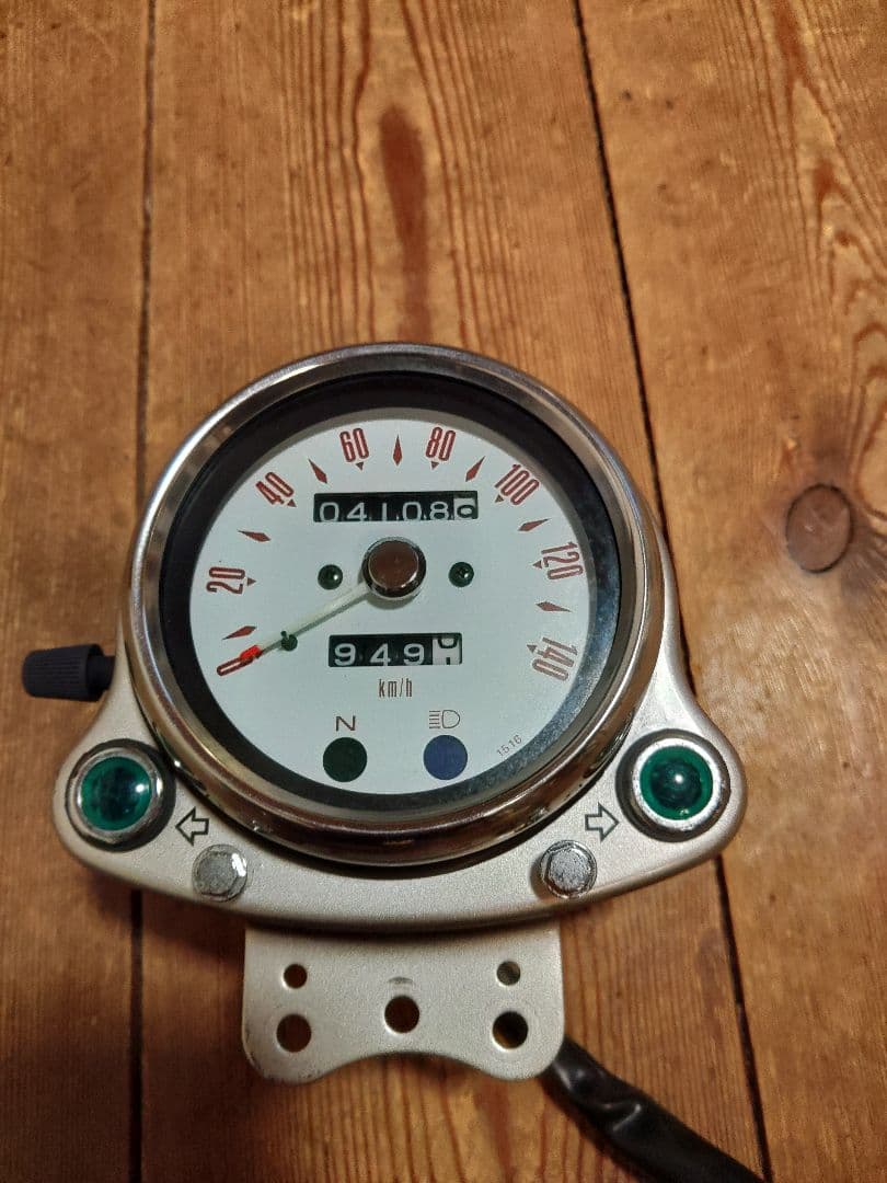 カワサキ　エストレヤ　スピードメーター　キャブ車