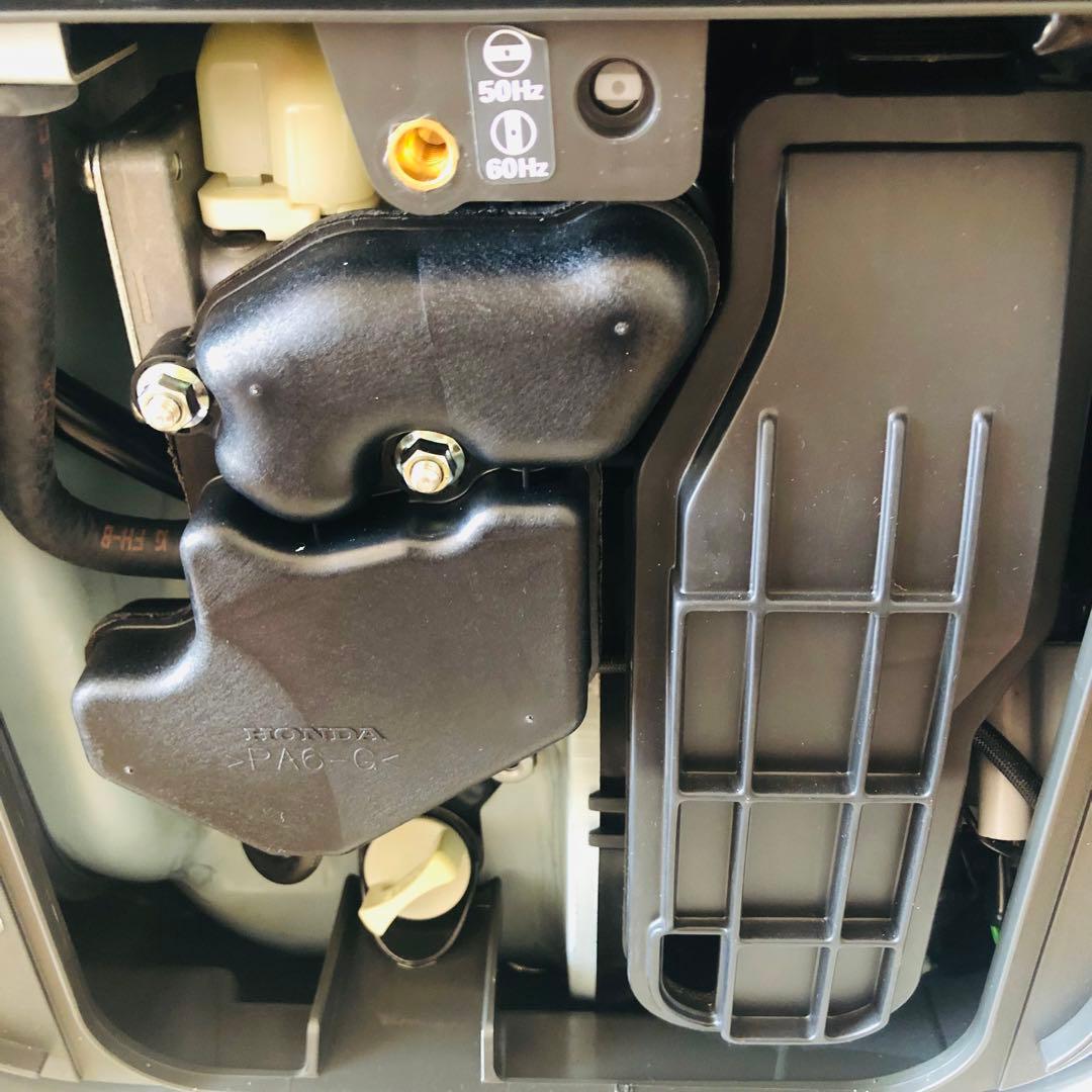 【極美品】ホンダ　EU9iGB enepo カセットガス発電機 ポータブル発電機