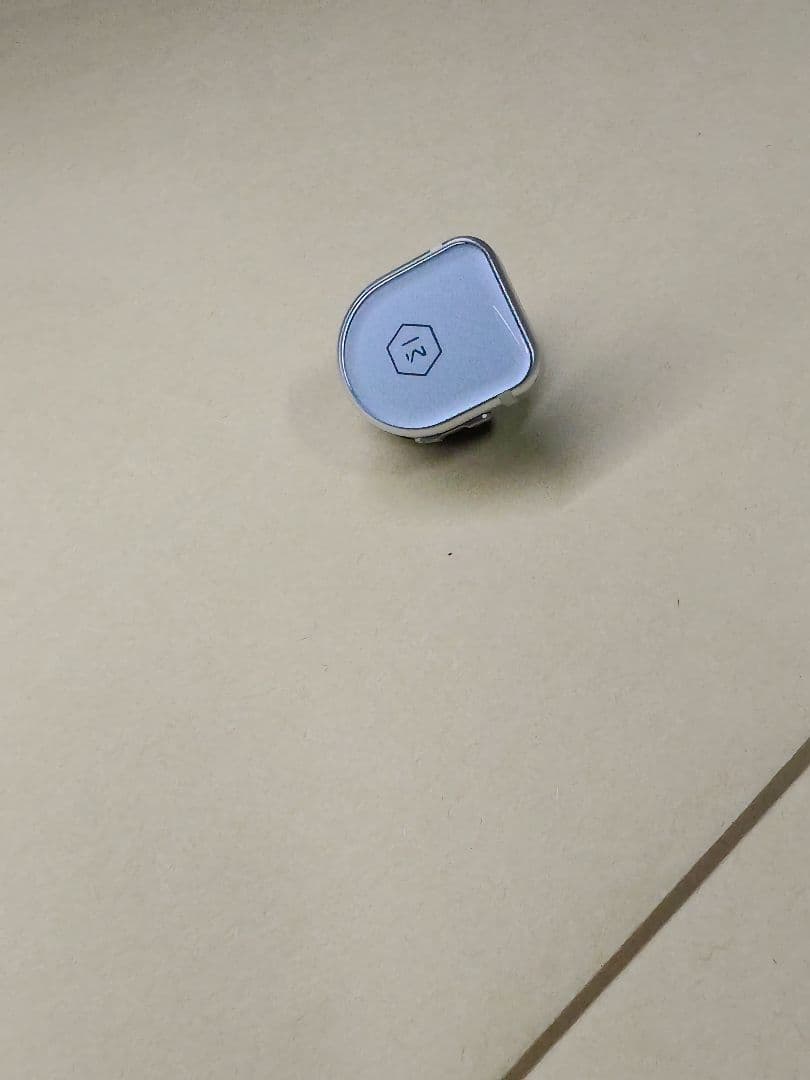 ワイヤレスイヤホン mw08 Sport Master & Dynamic