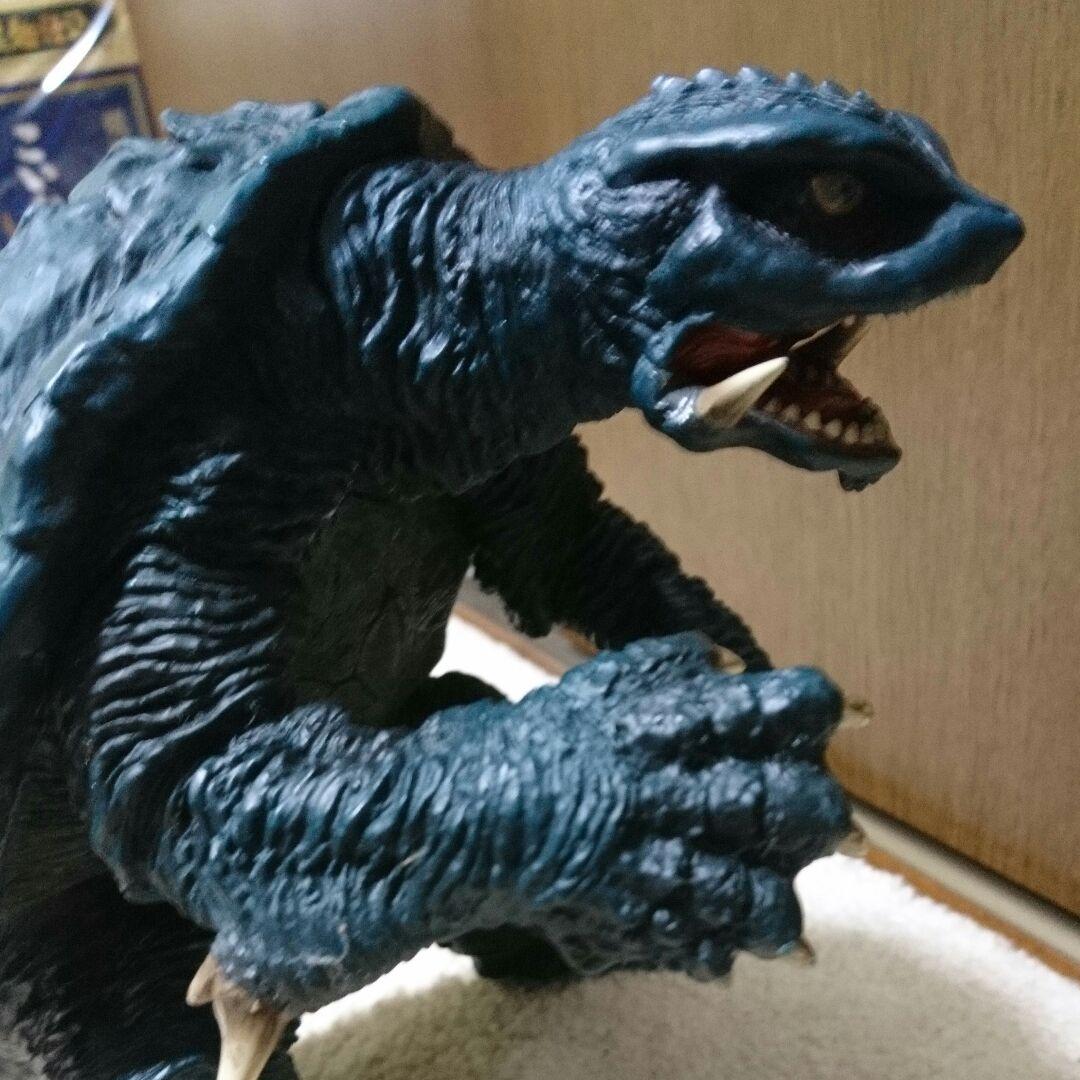 ガメラ フィギュア