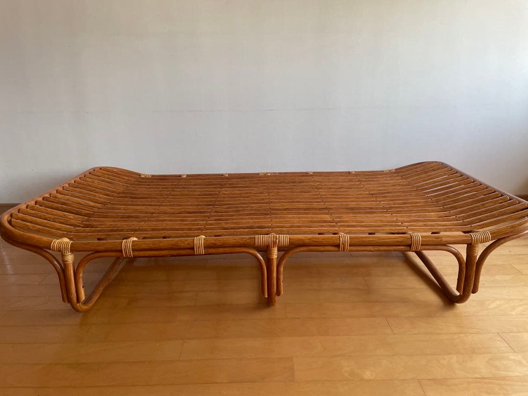 ザ、湘南サーファー❗️専用 《籐 ラタン シングルベッド》お引取り割引あり。