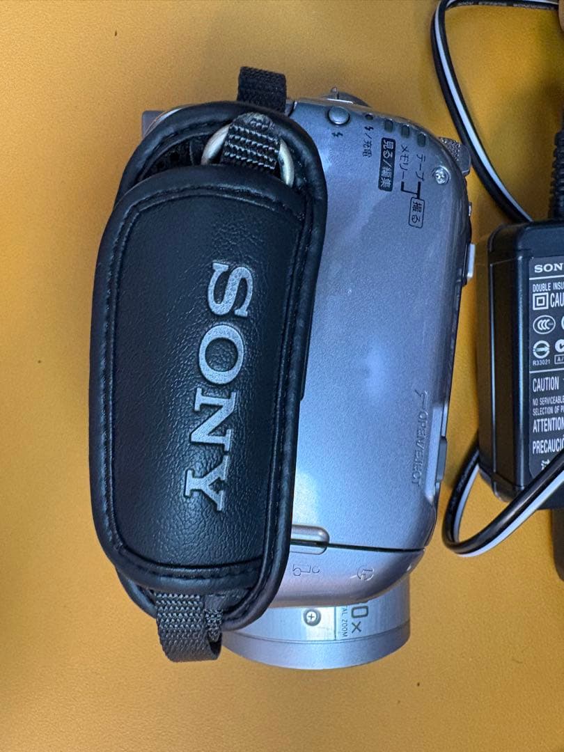 SONY ハンディカム HDR-HC3 ビデオカメラ　充電器　作例あり