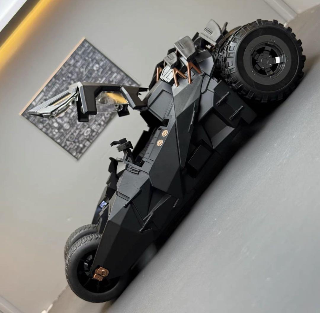 1/18 バットモービル バットマン ビギンズ　合金車　ミニカー