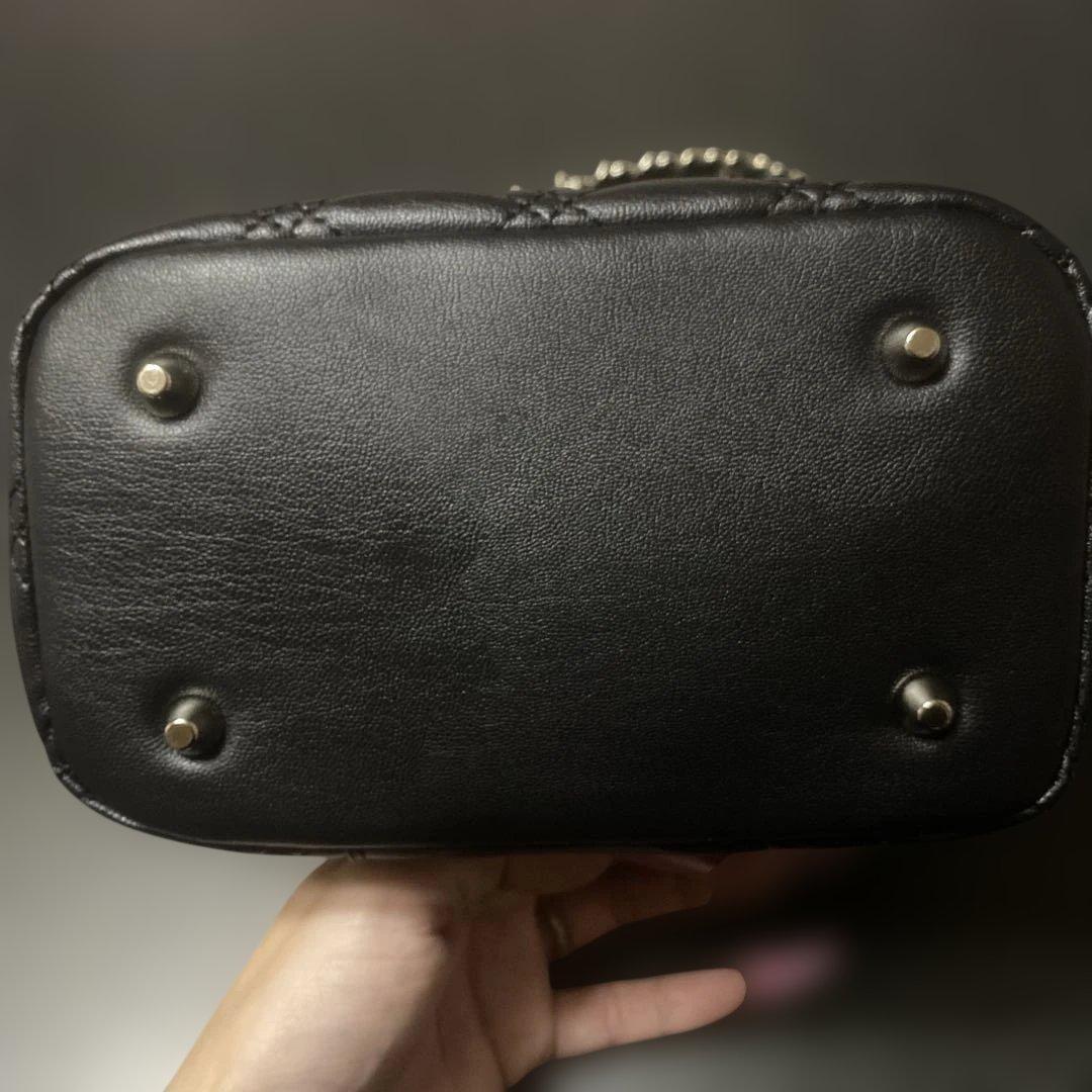 Azuki 様。GYDA ラインストーンキルティングBAG