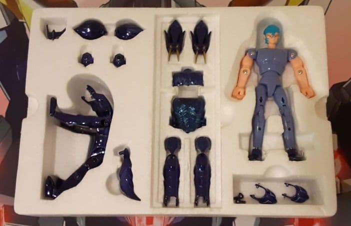 入手困難　希少　当時物　イーグルクロス　聖闘士聖衣大系　神闘衣　聖闘士星矢