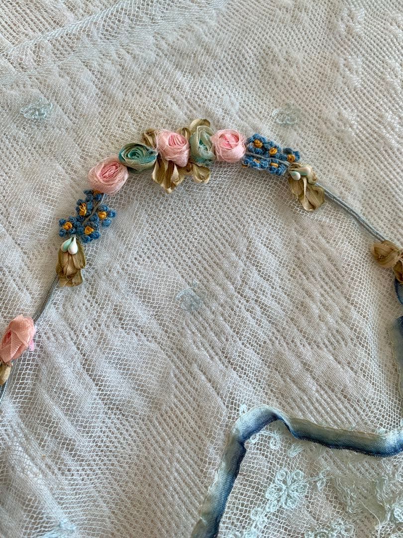 ま*ん様 フランスアンティークチュールレースヴェール※ロココローズモチーフリボン