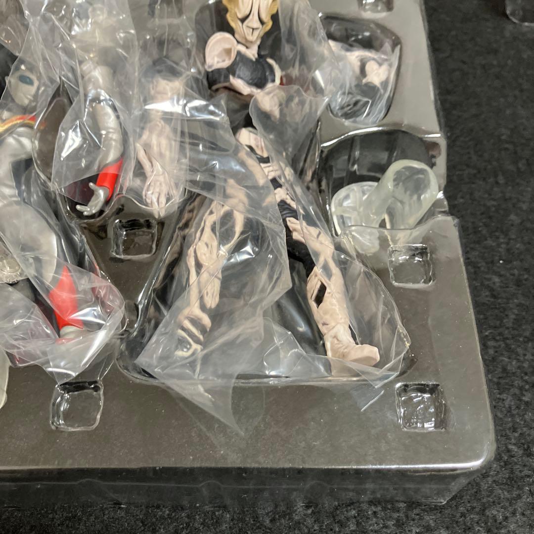 イーヴィルティガ キリエロイド アルティメットルミナス ウルトラマン