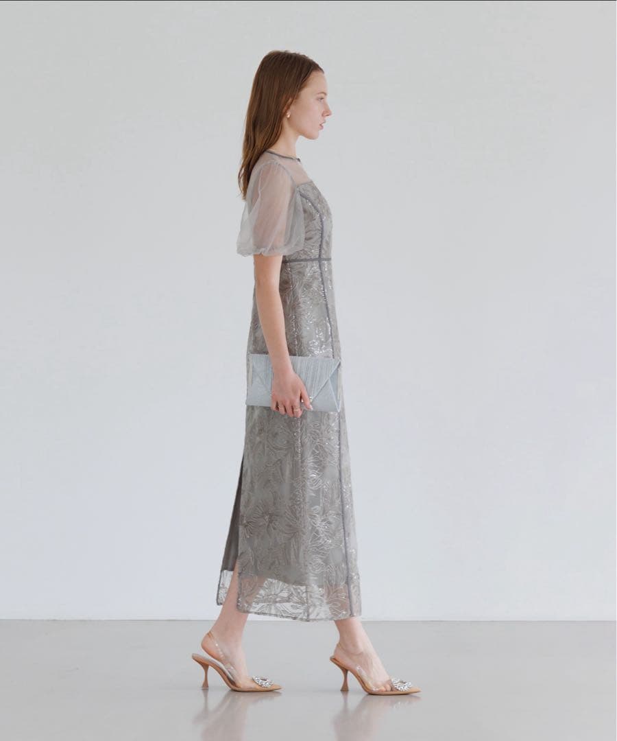 グレー 刺繍入り ロングドレス