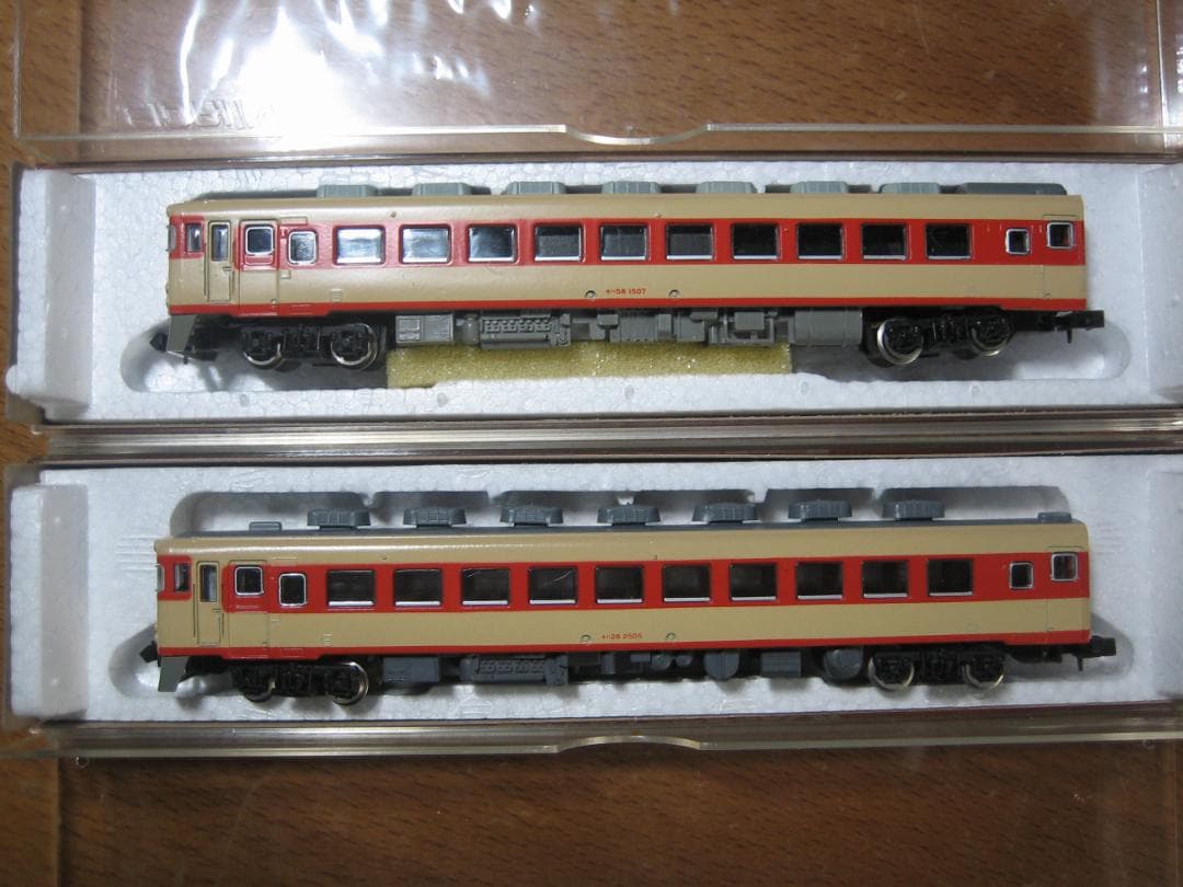 N／エーダイナイン／キハ58（M）＋キハ28（T）／急行色