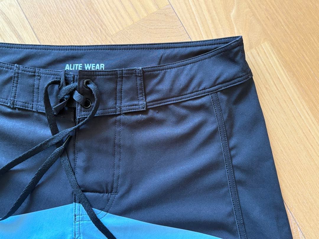 ALITE WEAR ウエスト26inc　丈17inc サーフパンツ