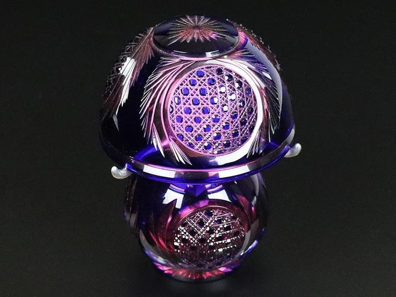 【未使用】黒木国昭　秀逸作　二色被せガラスランプ　銘「綾切子」共箱