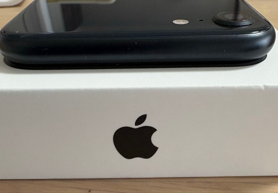 iPhone SE3 128GB 第三世代 SIMフリー