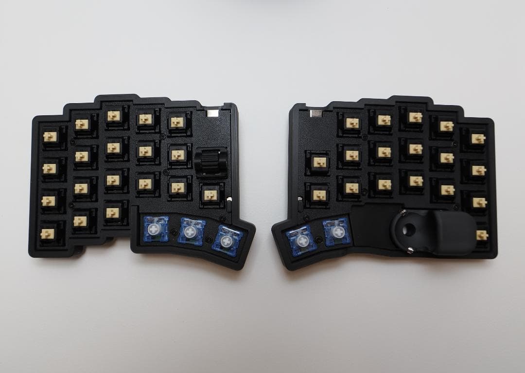 【mq氏専用】左右分割式トラックボール付きワイヤレスキーボード