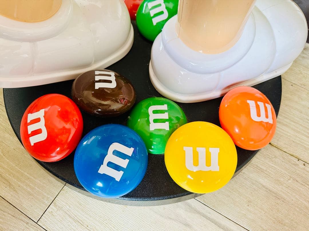 【送料込】希少・非売品！エムアンドエムズ m&m's ディスプレイ(トレイ付)