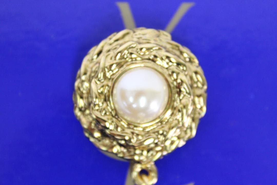 ★イヴ・サンローラン ブローチ ゴールド パール 元箱あり YSL