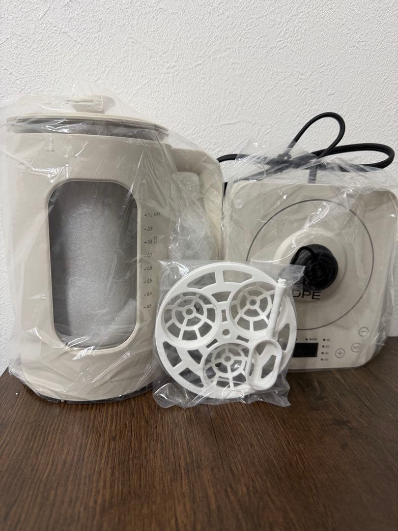 BRUNO 温度調節マルチケトル ホワイト