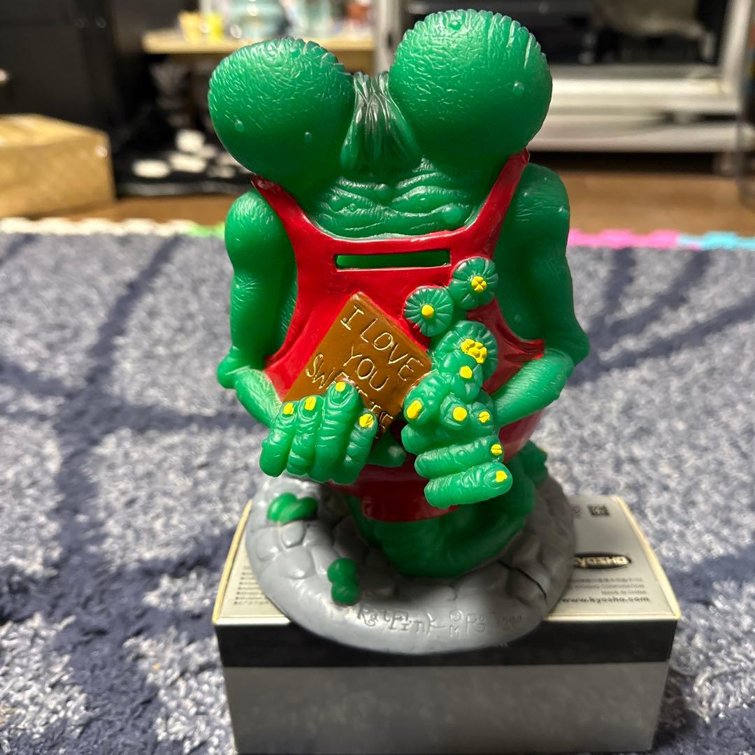 RFキャラクター フィギュア貯金箱