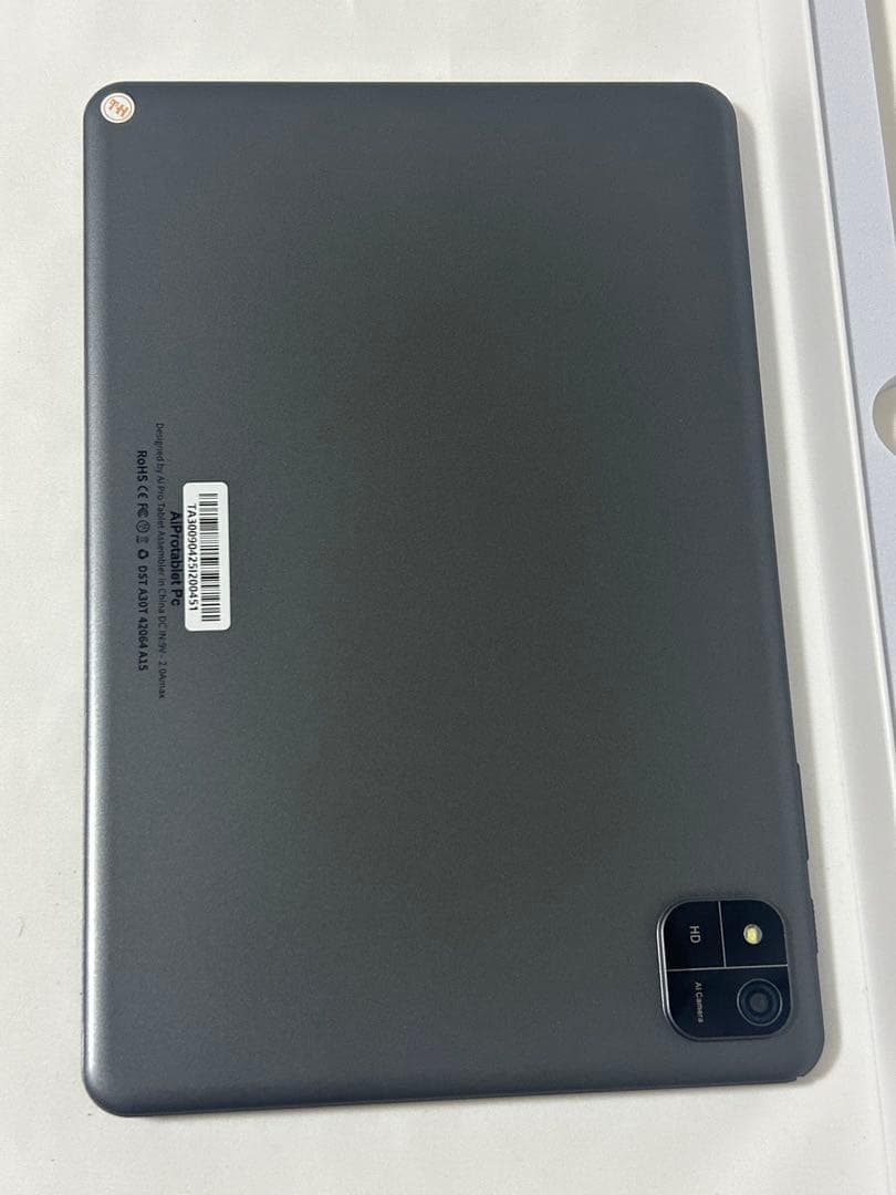 K10-A30T Androidタブレット 10インチ カバー付き