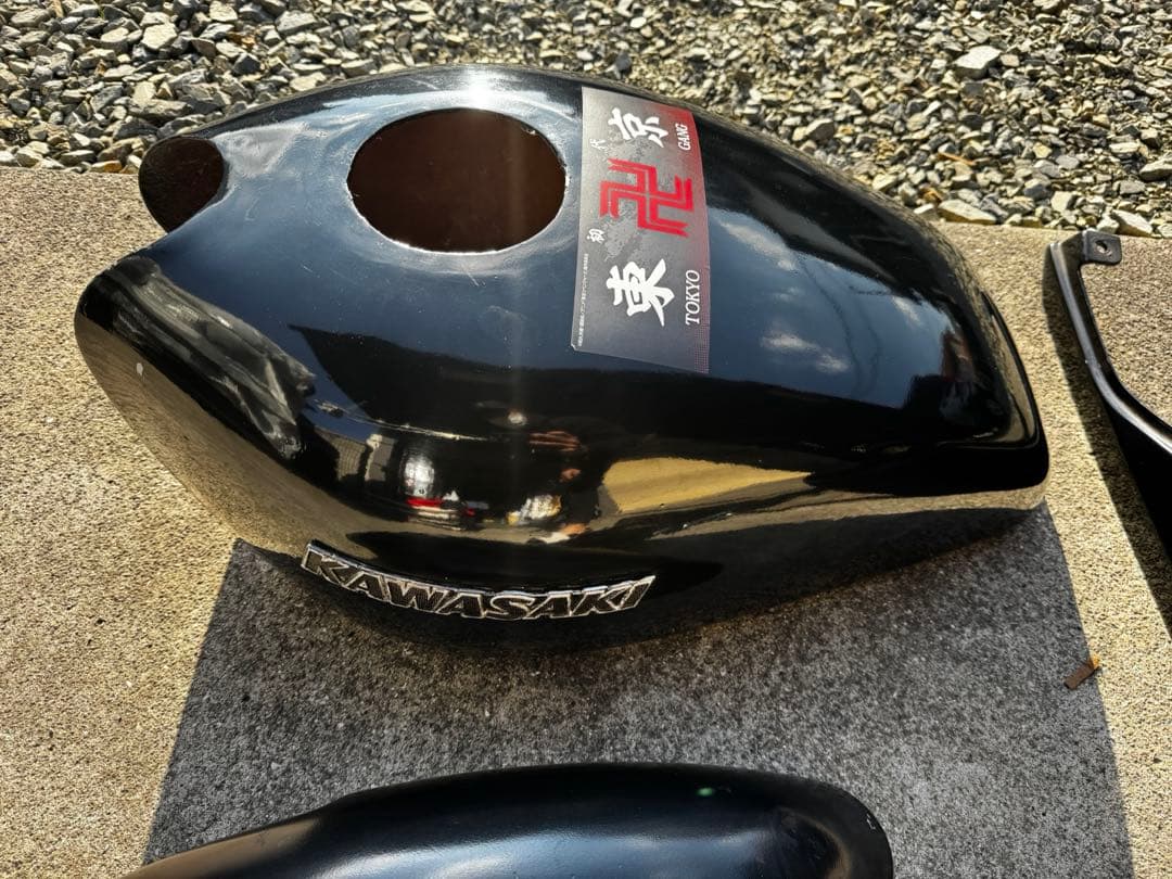 ゼファー400 タンクカバー