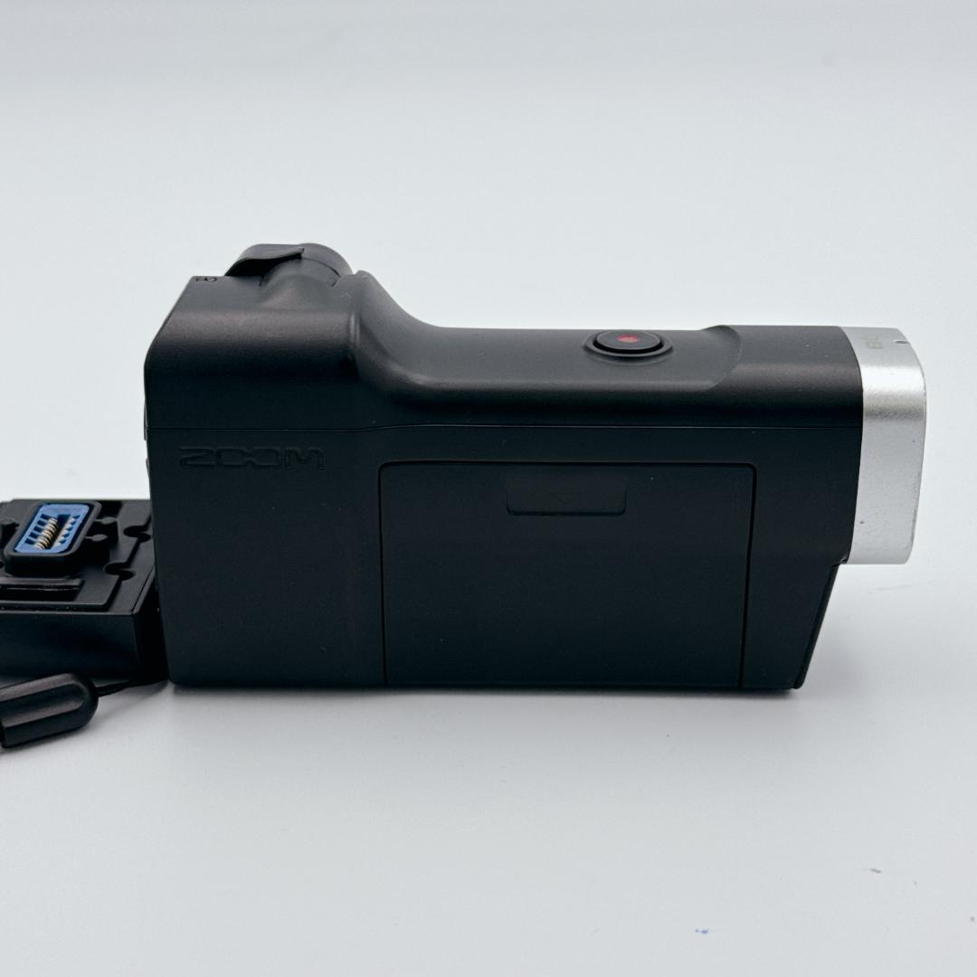 【極美品】ZOOM Q8 ズーム ハンディビデオレコーダー