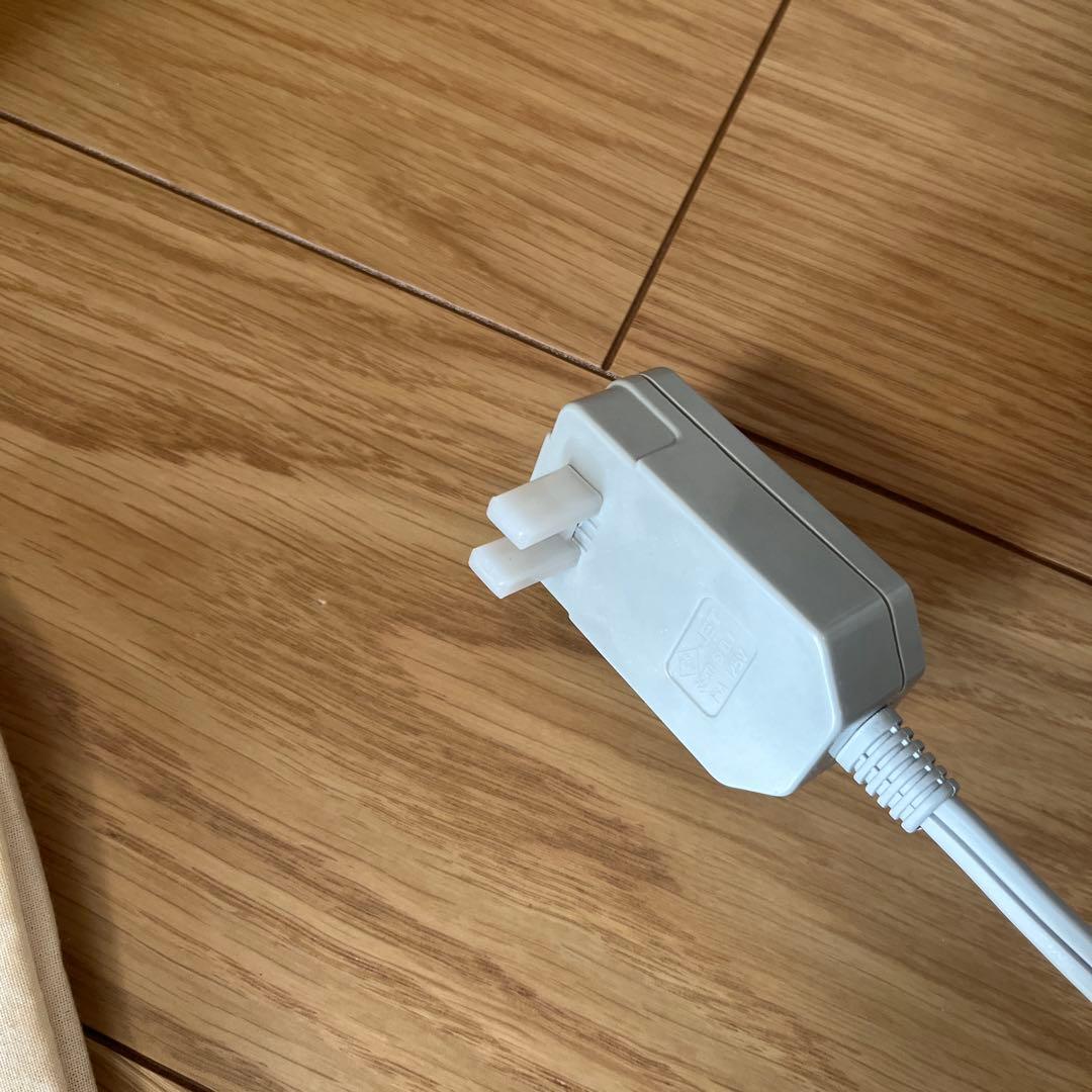 新品未使用品　 DeLonghi オイルヒーター H770812EFS カバー付