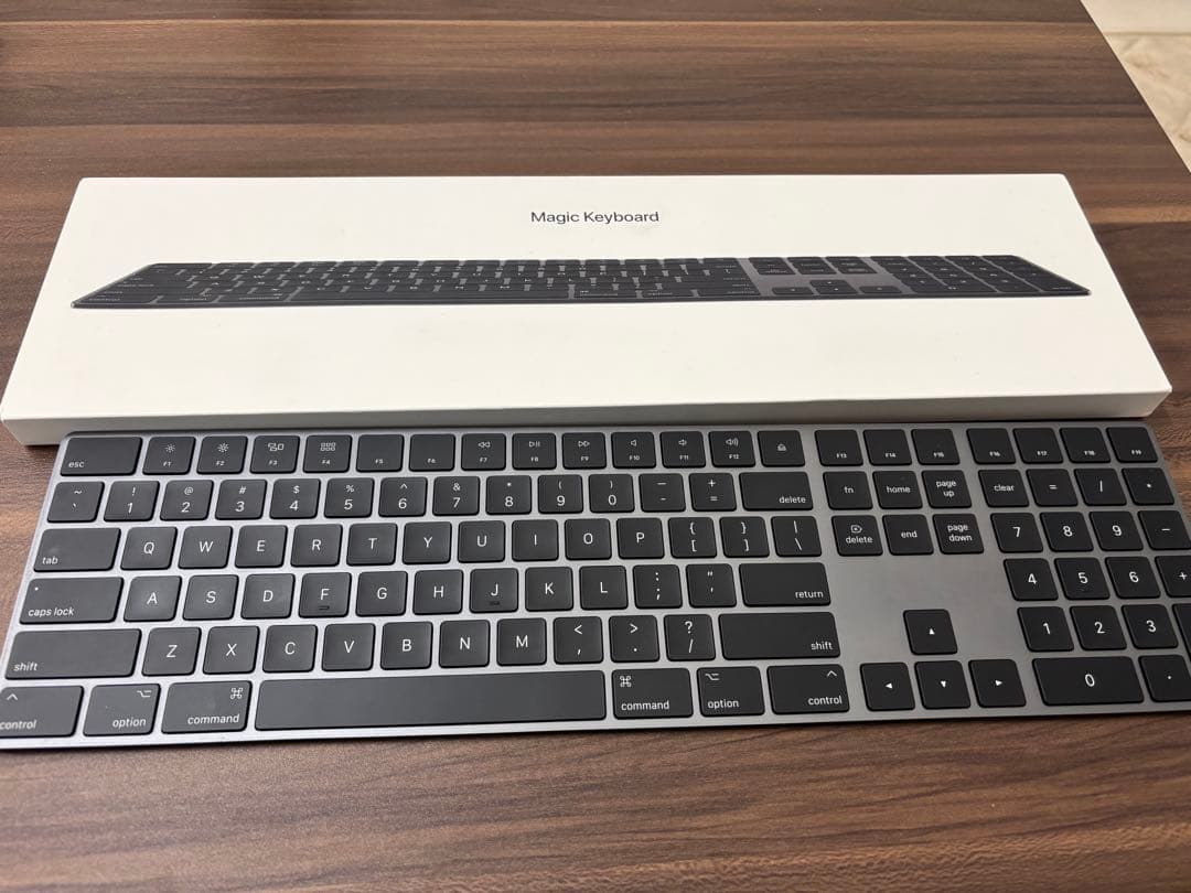 Magic Keyboard スペースグレー US