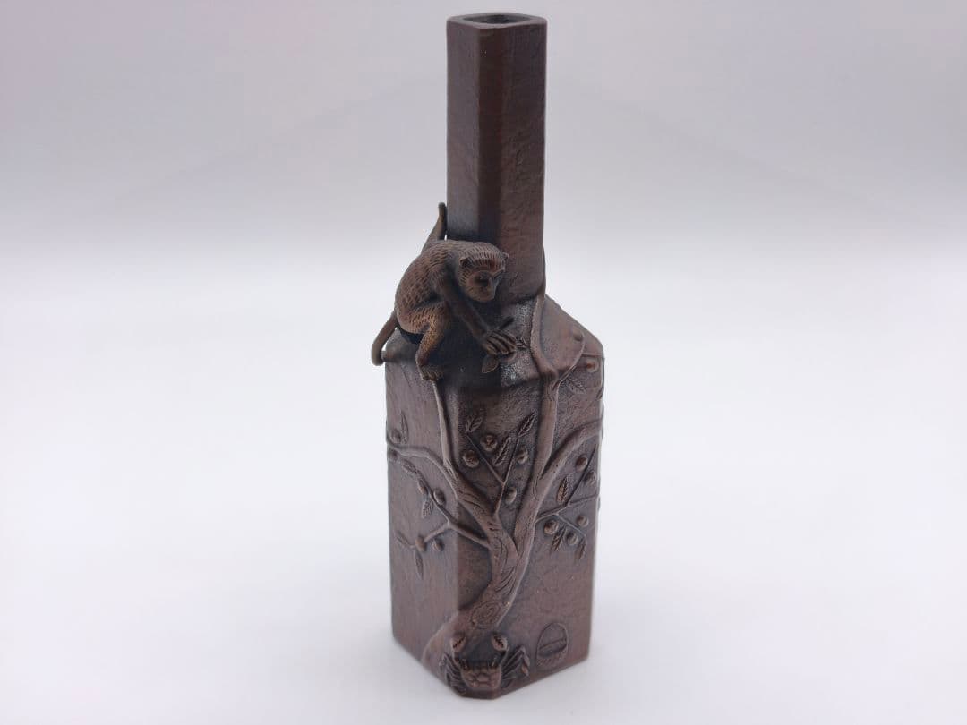 花器 さるかに合戦 下尾治彦作 蝋型青銅製 桐箱付