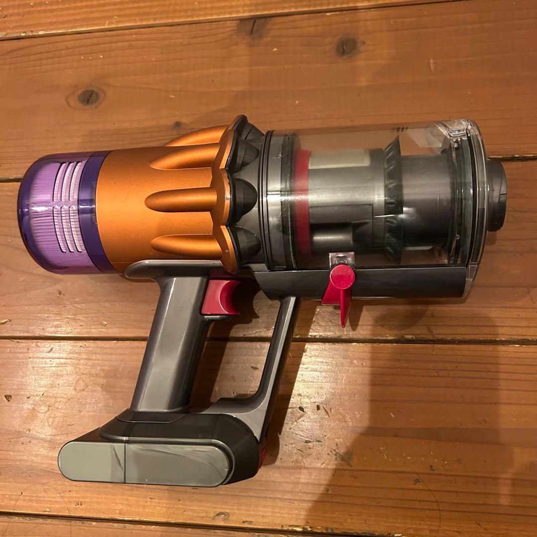 【美品】dyson digital slim fluffy☆クリーニング済み